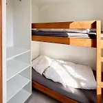 2 Bedroom Cozy In 瓦伊恩