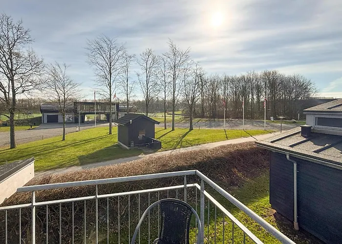 2 Bedroom Cozy In * Вайен